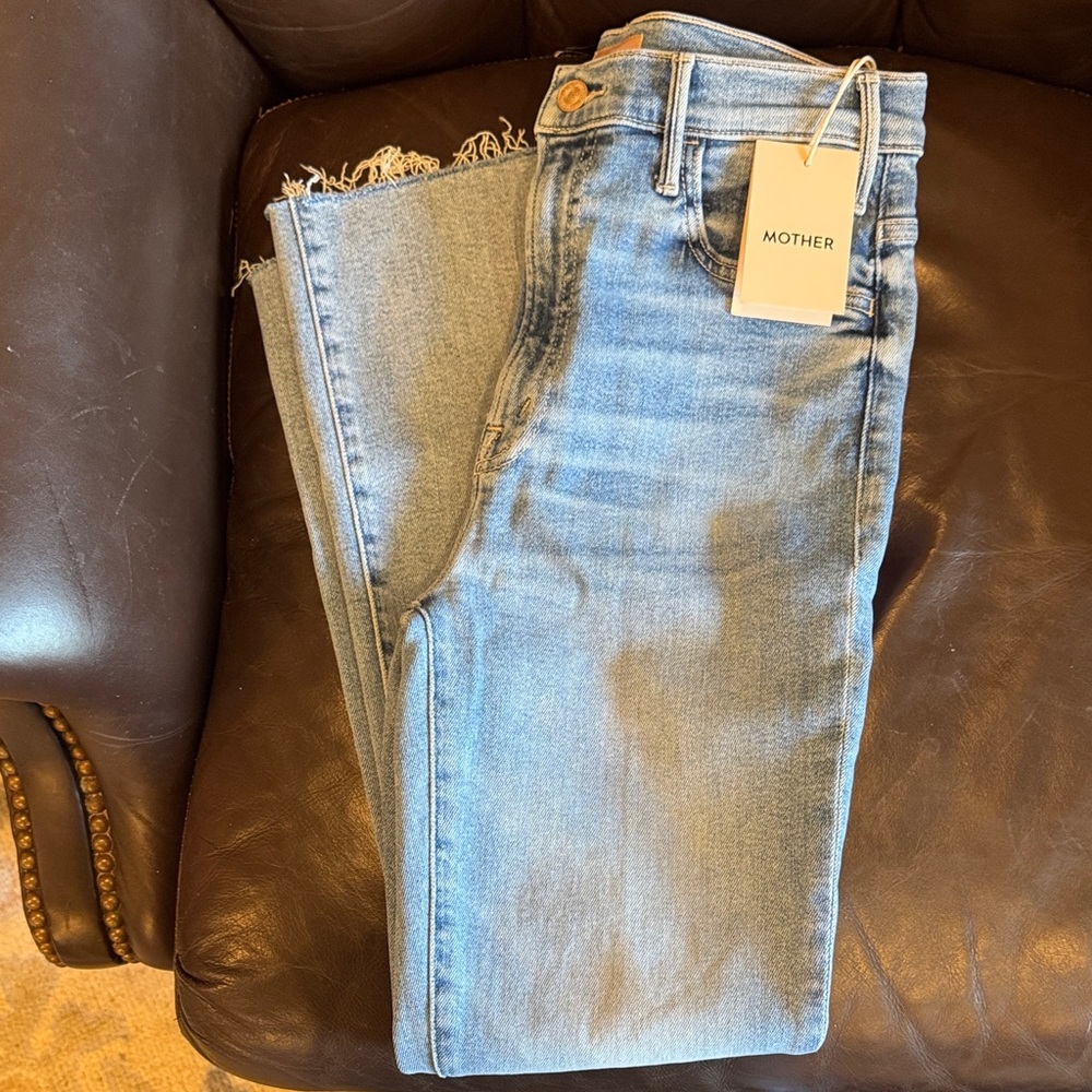 MOTHER The Hustler Ankle Fray, Size 28, Wash:ONE LAST TRIP - Picture 5 of 7
